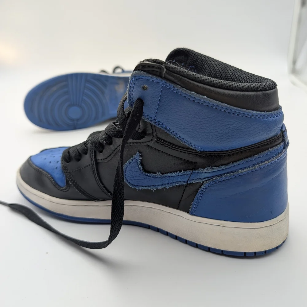 Jordan Men's Black and Blue Sneakers - Picture 3 of 10